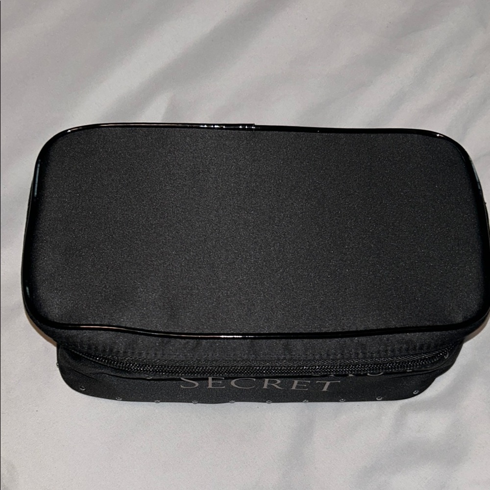 Victoria's Secret Logo Black Vinyl Silver Rhinestone Bling Cosmetic Bag - Picture 3 of 11